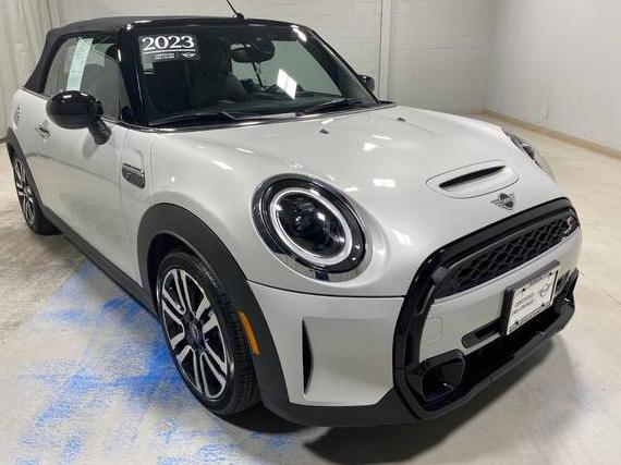 MINI COOPER CONVERTIBLE 2023 WMW43DL0XP3P71406 image